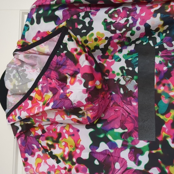 Adidas Lightweight Hooded Kangaroo Pocket Adjustable Waist Pullover Jacket - Picture 7 of 9